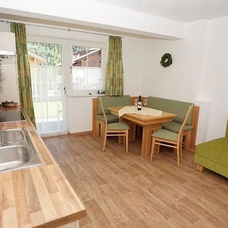 Lena Apartment *