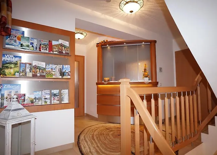 레나 아파트 겔로스